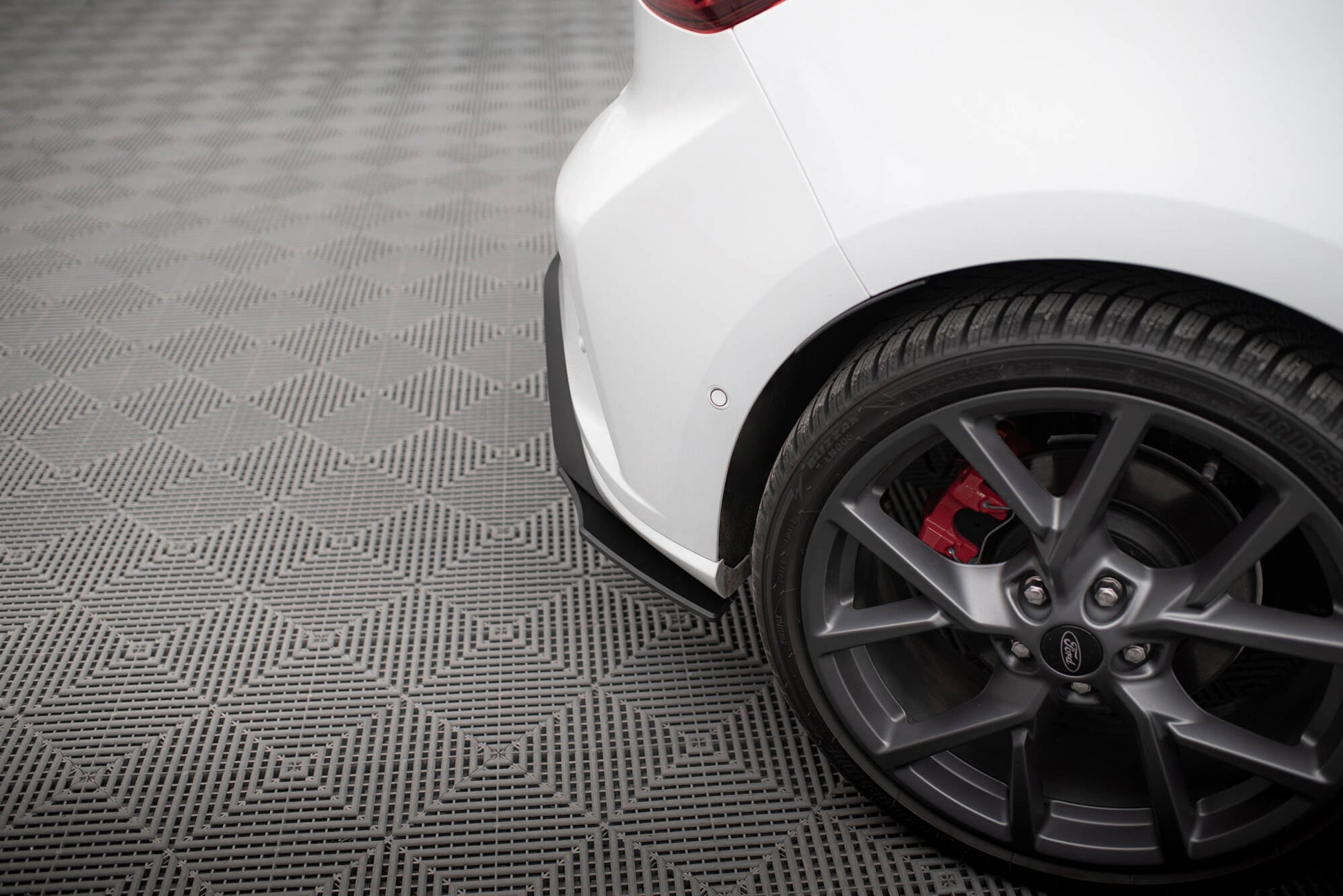 Maxton Design Street Pro Posteriore - Ford Focus ST Mk4 - img 3