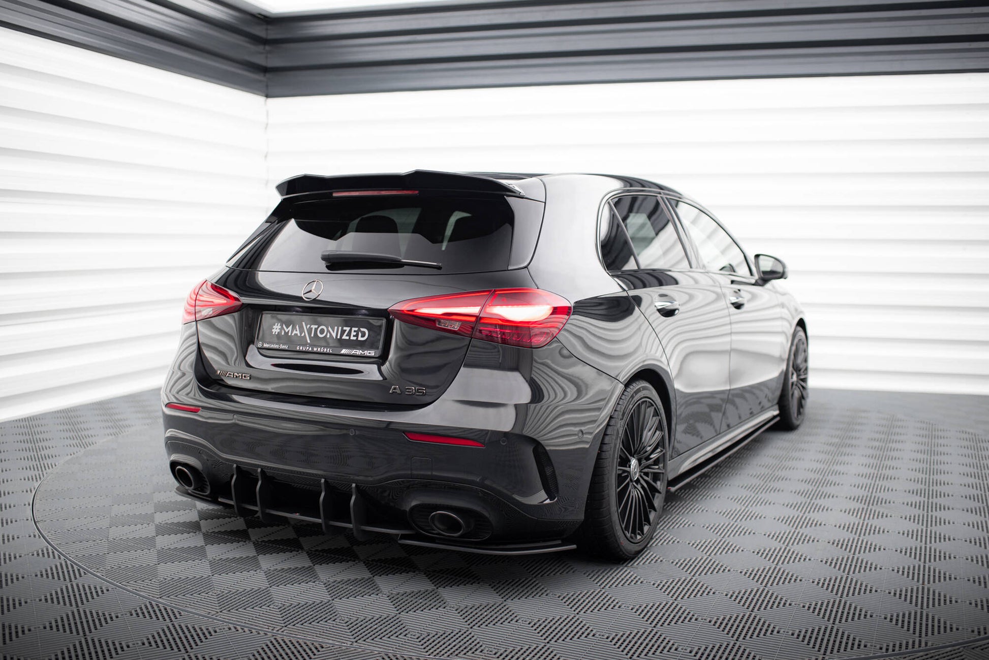 Maxton Design Street Pro Posteriore - Mercedes A Klasa A35 - img 2