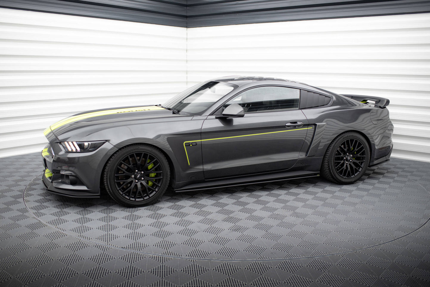 Maxton Design Street Pro Minigonne - Ford Mustang Mk6 - img 2