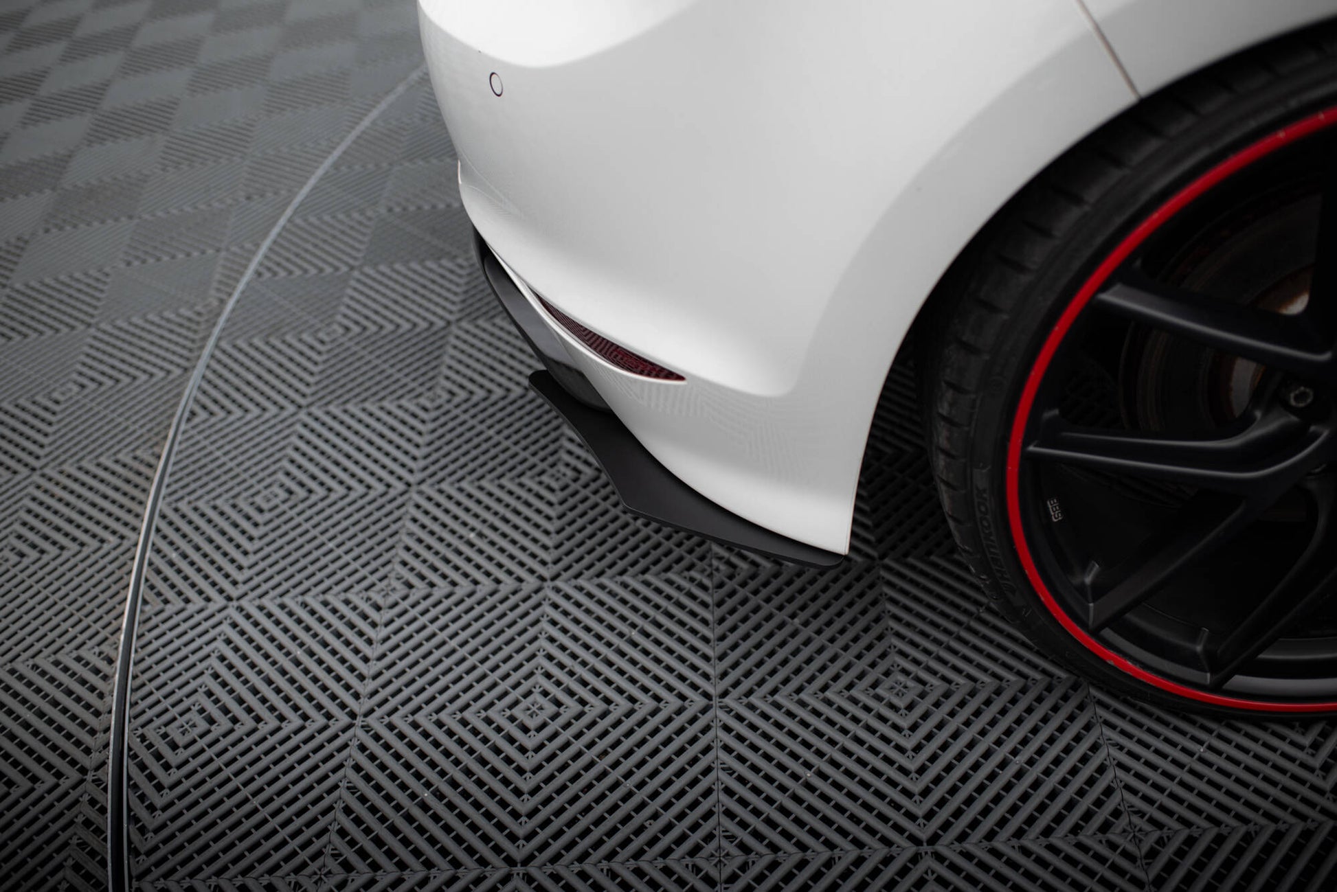 Maxton Design Accessorio Aerodinamico - Volkswagen Golf R Mk7 - img 3